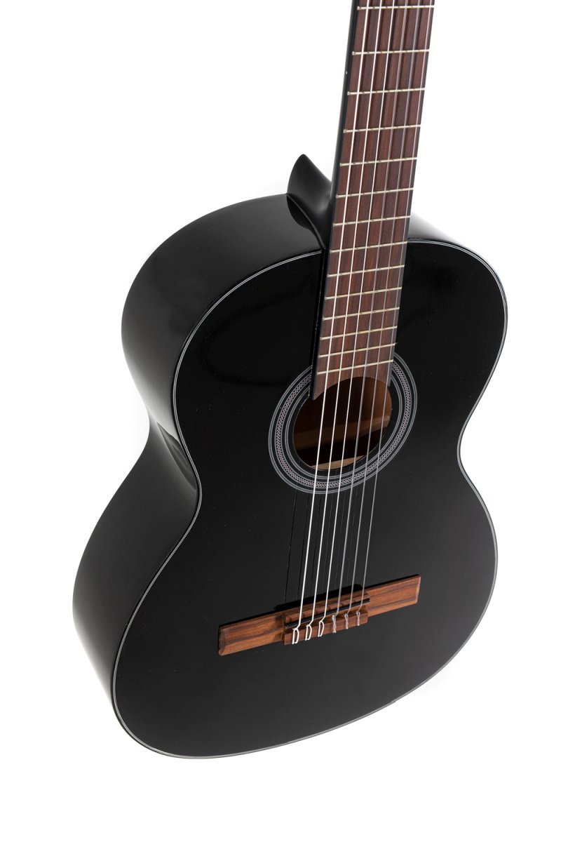 GEWA Student 4/4-Size Classical Guitar – Black High-Gloss Finish