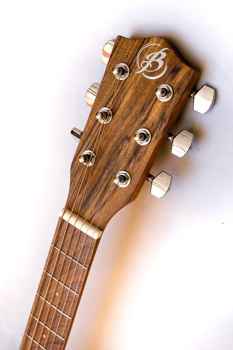 Bamboo Koa Vision 38″ Acoustic-Electric Guitar w/ EQ & Gig Bag