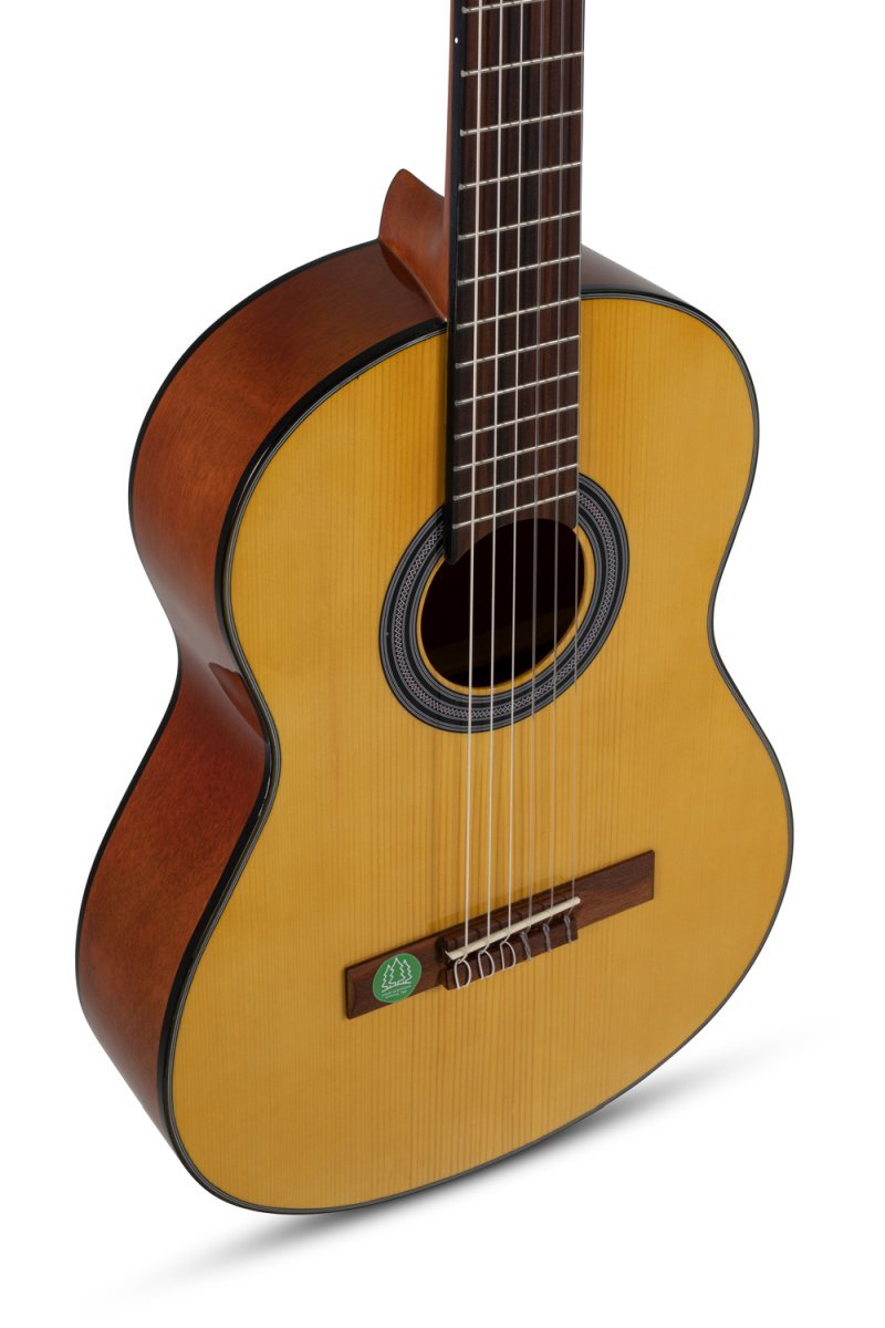 GEWA Student 3/4-Size Solid Top Classical Guitar – Natural Spruce