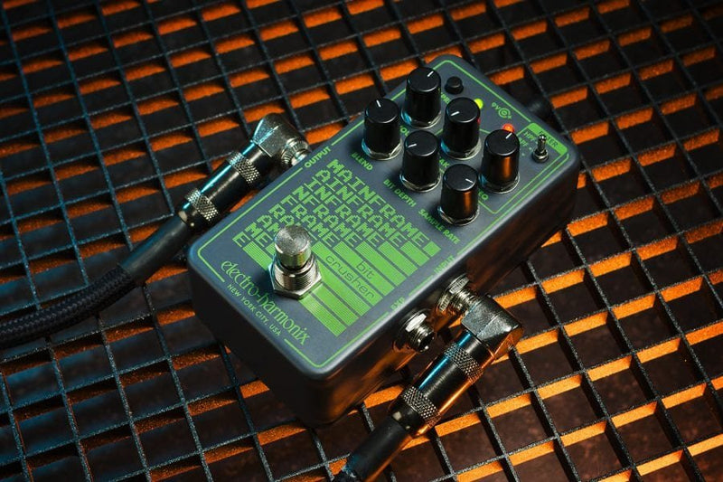 Electro-Harmonix Mainframe Bit Crusher – Sample Rate & Bit Depth Reduction Pedal
