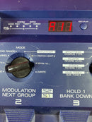 Roland GR-09 Guitar Synthesizer Working w/ Manual & 13-Pin Cable