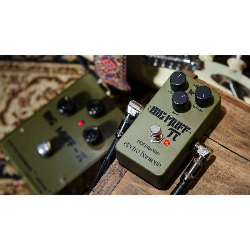 Electro-Harmonix Green Russian Big Muff Pi Distortion & Sustainer Guitar Pedal