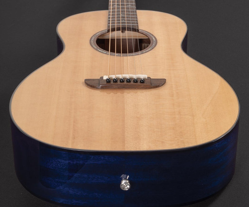 Washburn Royal Sapphire Acoustic Guitar - Natural/Blue - WP33SRS